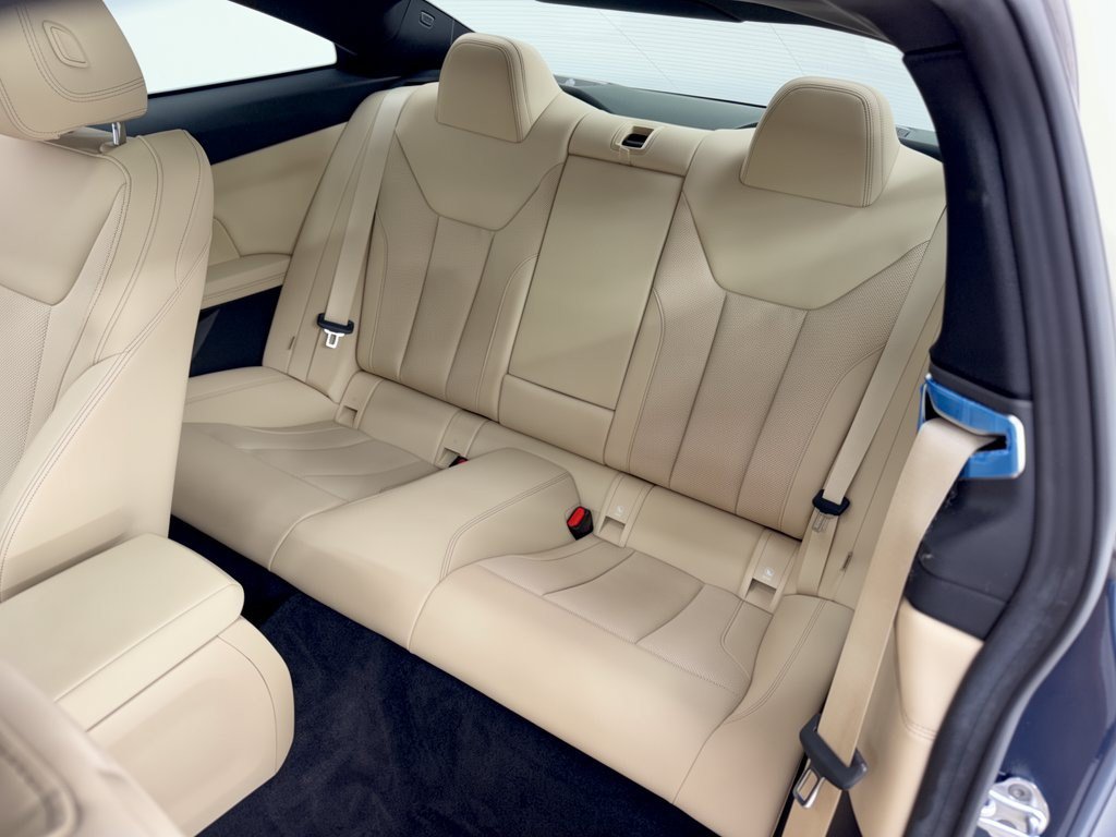 Used 2022 BMW 430i Coupe w/ Premium Package 2 RWD image 25