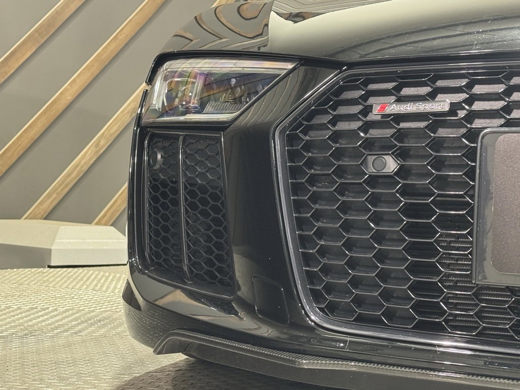 Used 2018 Audi R8 V10 plus image 35