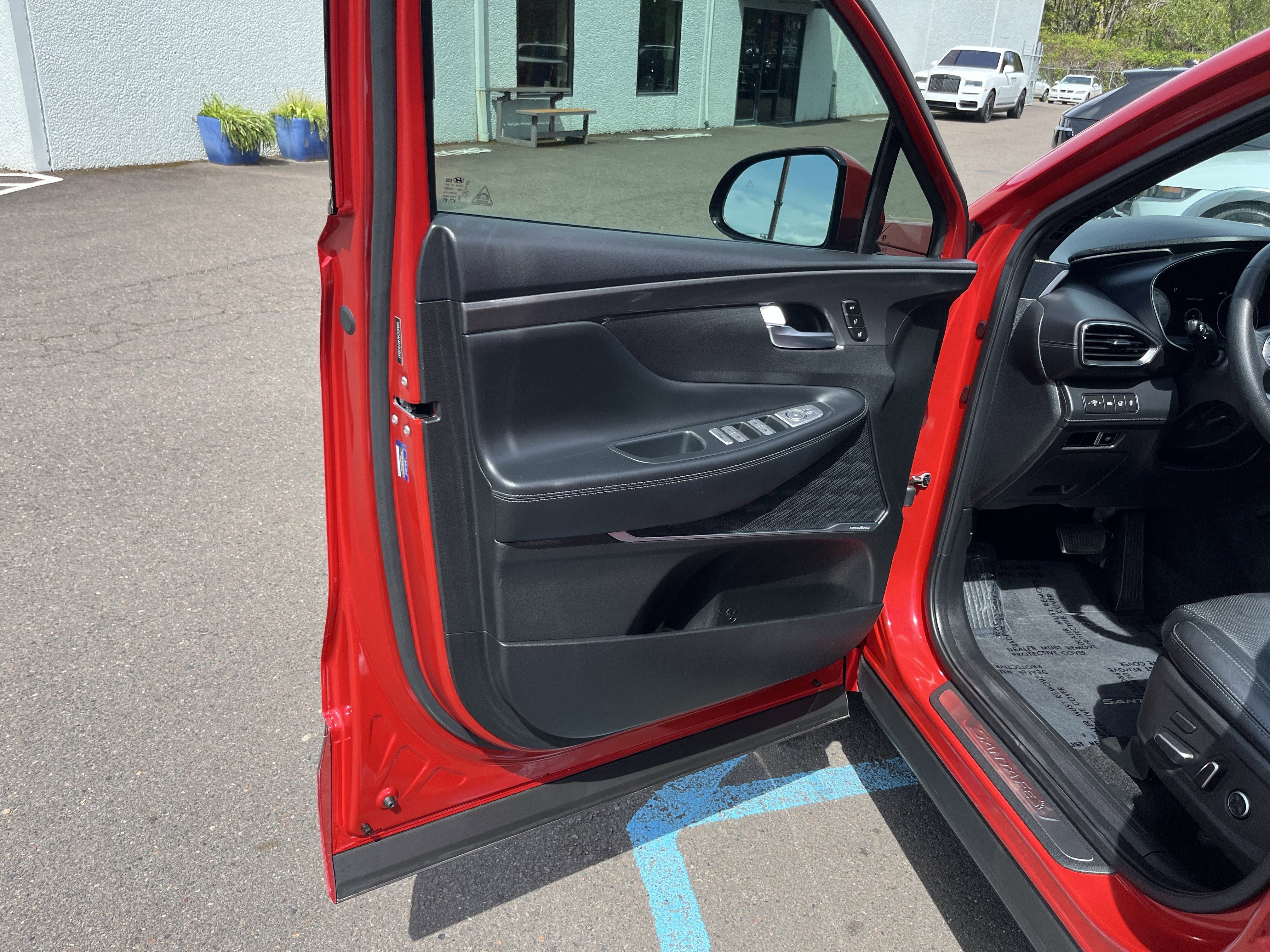 Certified 2022 Hyundai Santa Fe Calligraphy image 17