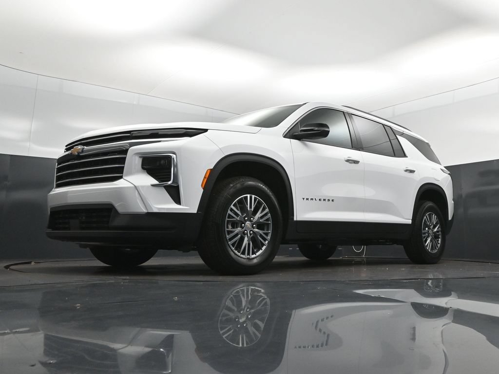 New 2026 Chevrolet Traverse LT FWD image 38