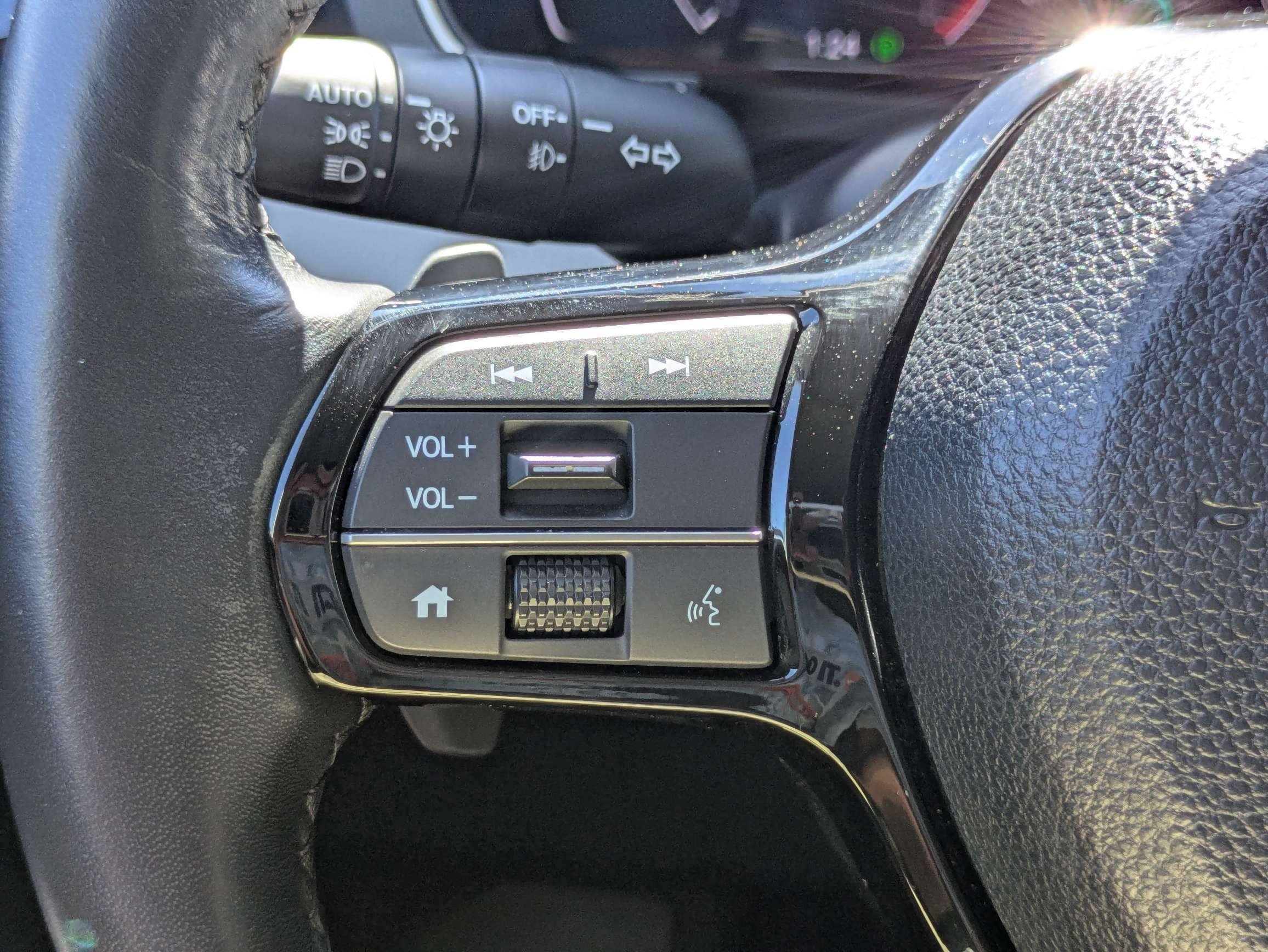 Certified 2023 Honda Pilot Touring image 33