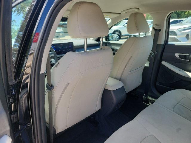 Used 2025 Hyundai Sonata SEL FWD image 12