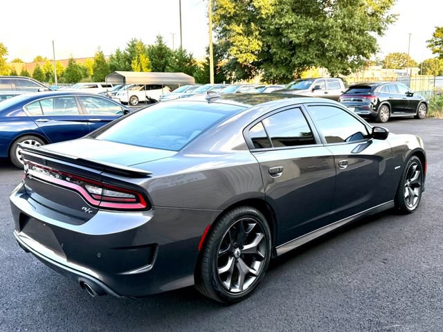 Used 2019 Dodge Charger R/T RWD image 4