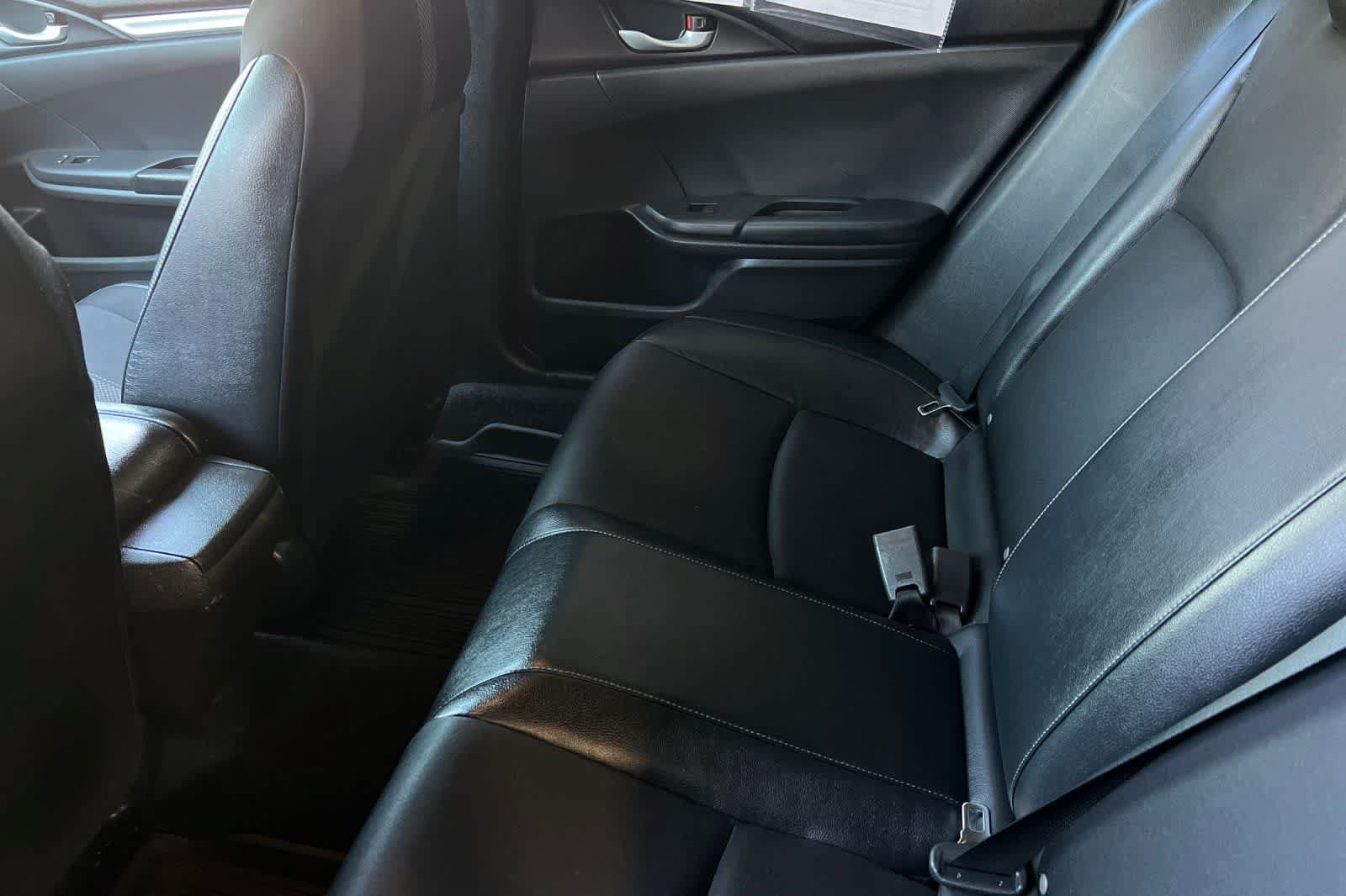Used 2019 Honda Civic Sport image 5