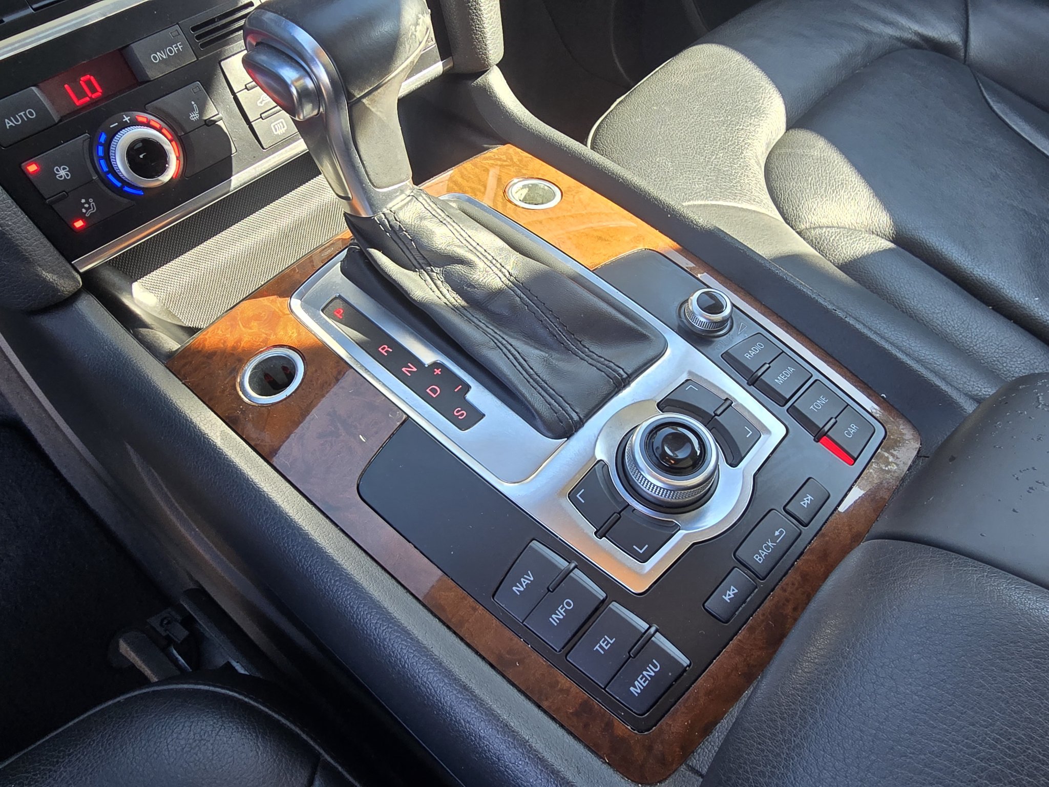 Used 2014 Audi Q7 3.0T Premium AWD/4WD image 20
