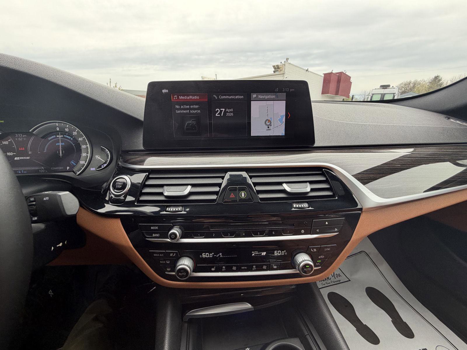 Used 2018 BMW 530e xDrive AWD/4WD image 19