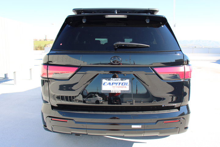 New 2026 Toyota Sequoia Platinum image 5