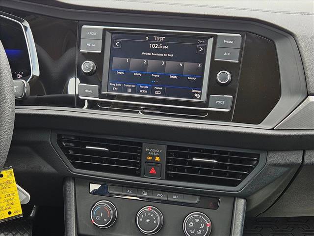 Used 2022 Volkswagen Jetta S FWD image 11