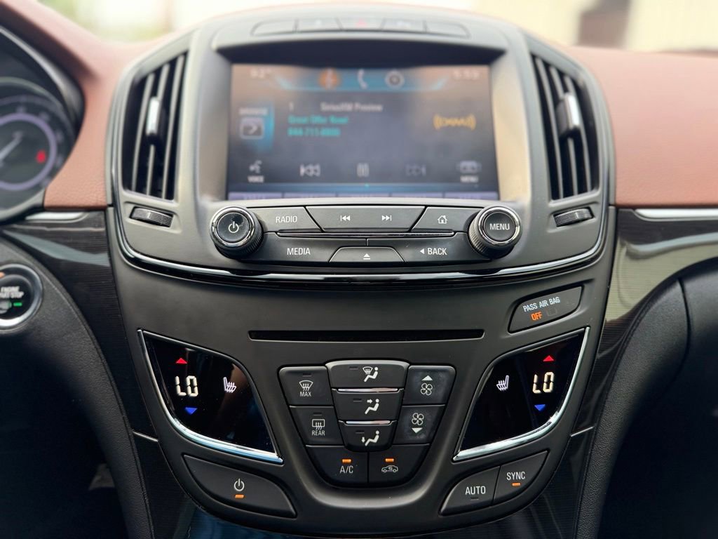 Used 2015 Buick Regal Premium FWD image 23