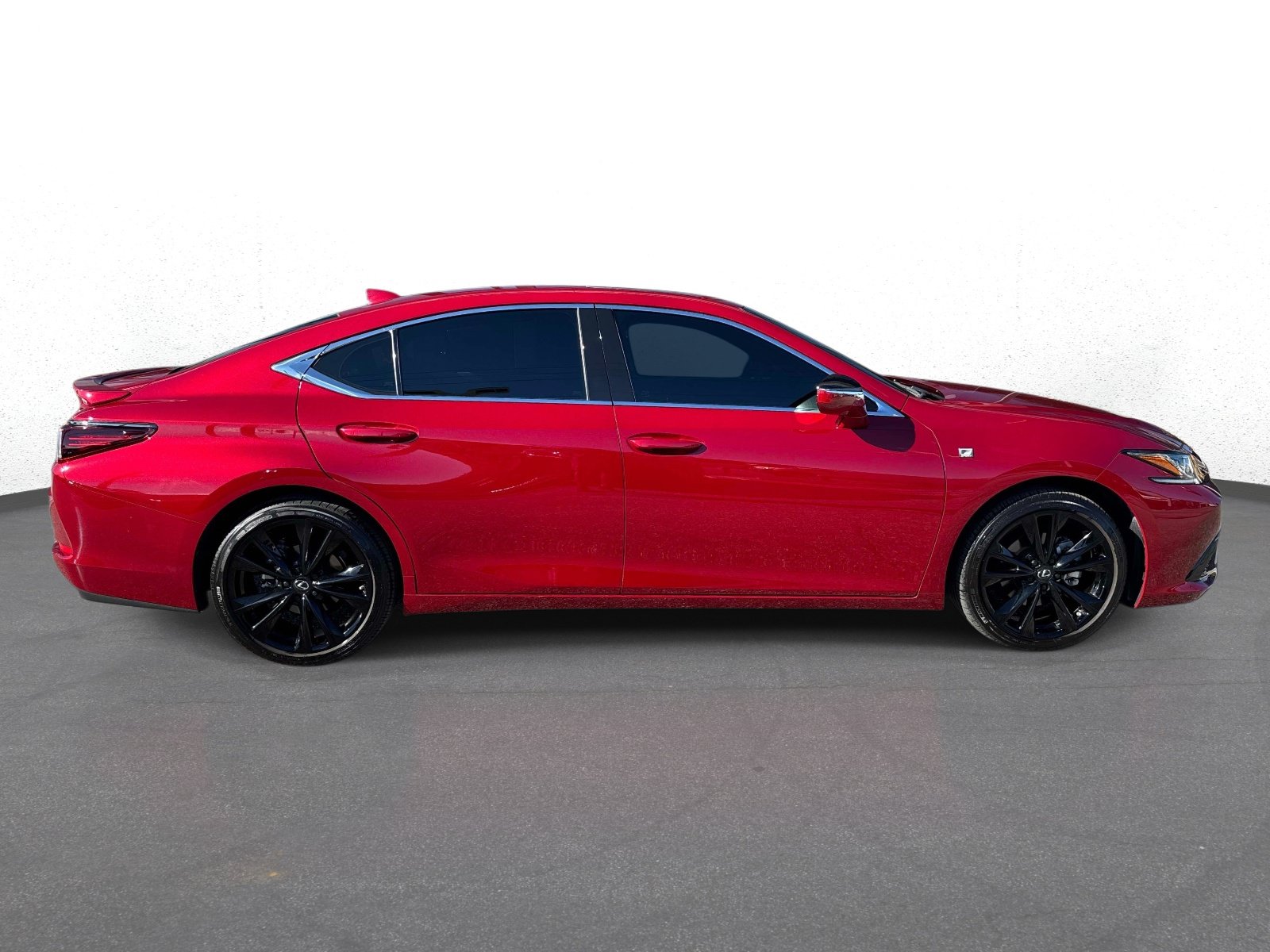 Used 2025 Lexus ES 350 F Sport FWD image 2