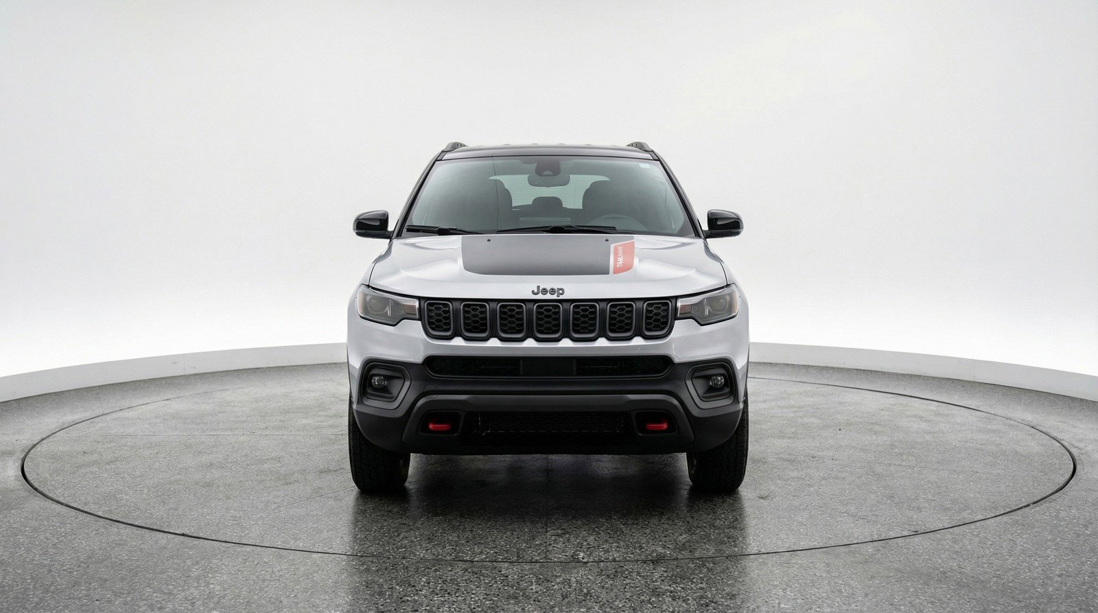 Used 2025 Jeep Compass Trailhawk AWD/4WD image 2
