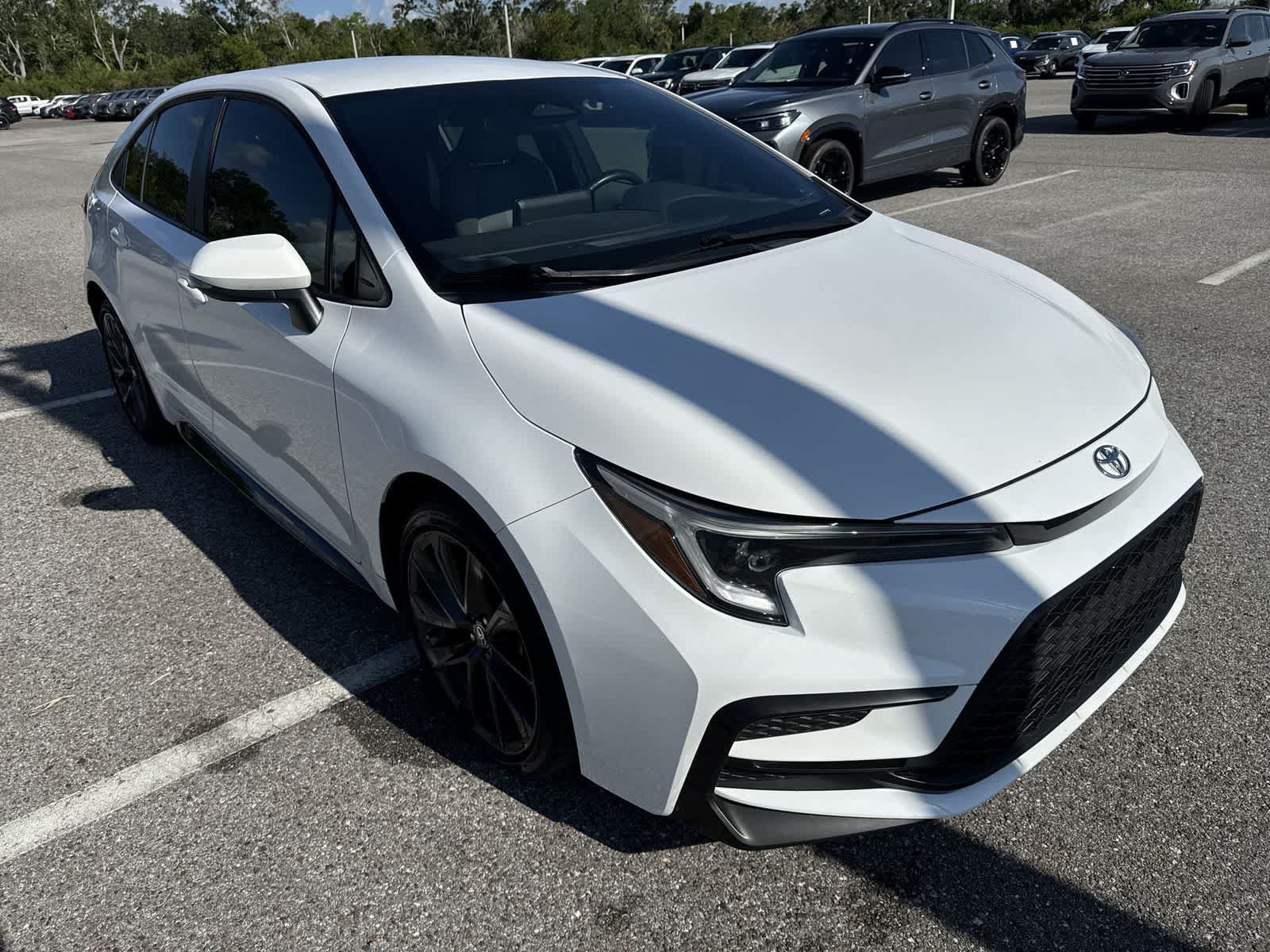 Used 2023 Toyota Corolla SE FWD image 16