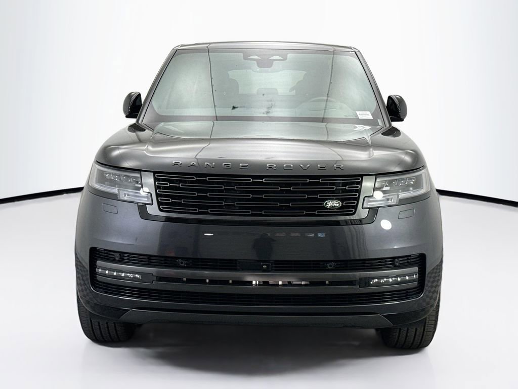 New 2026 Land Rover Range Rover SE image 2