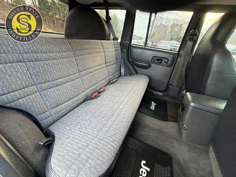 Used 2001 Jeep Cherokee Sport image 19