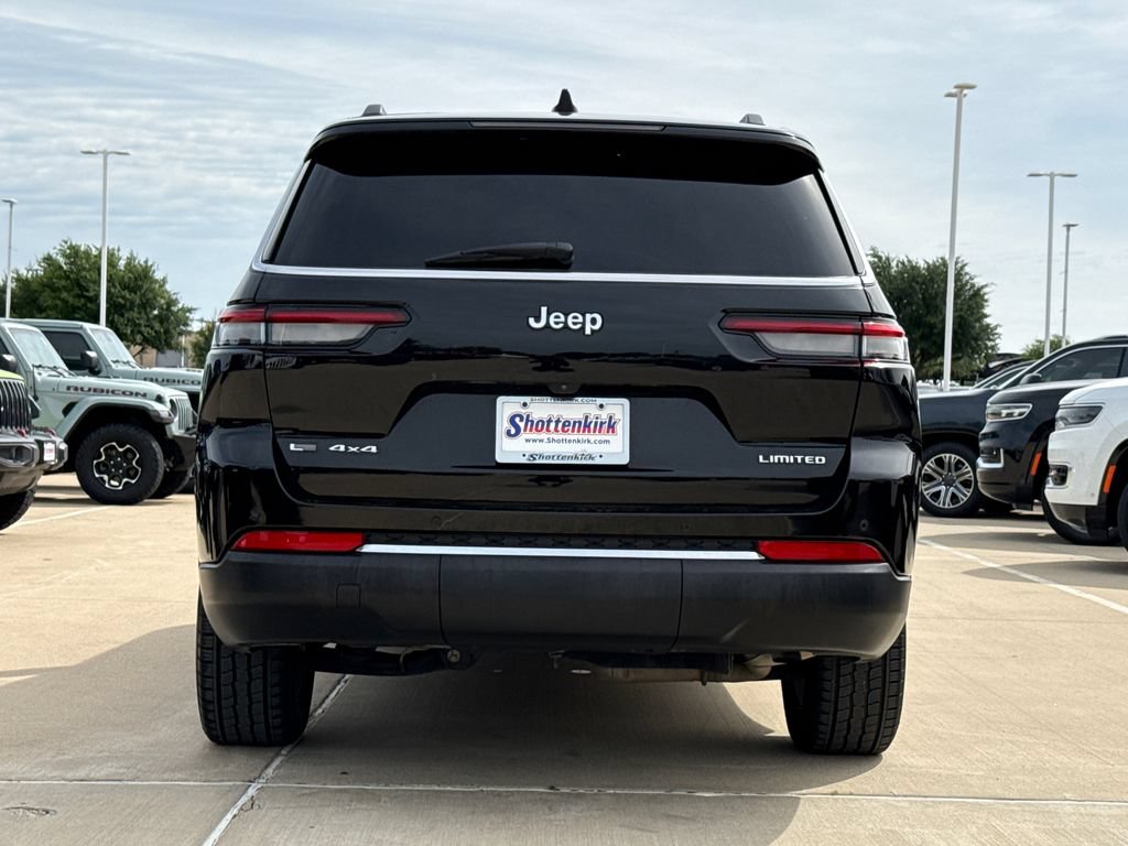 Used 2023 Jeep Grand Cherokee L Limited AWD/4WD image 7