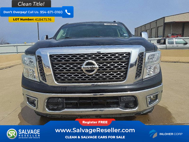 Used 2017 Nissan Titan SV RWD image 7
