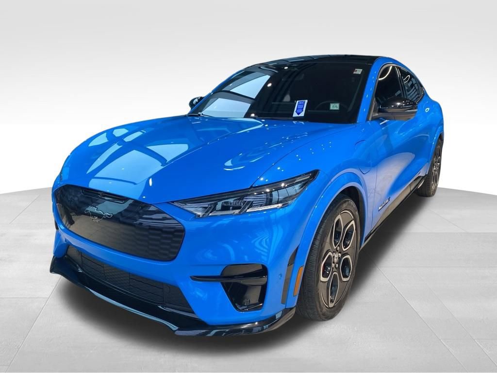 Used 2022 Ford Mustang Mach-E GT image 2