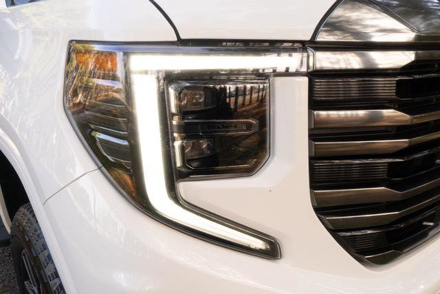 Used 2023 GMC Sierra 1500 AT4 image 33