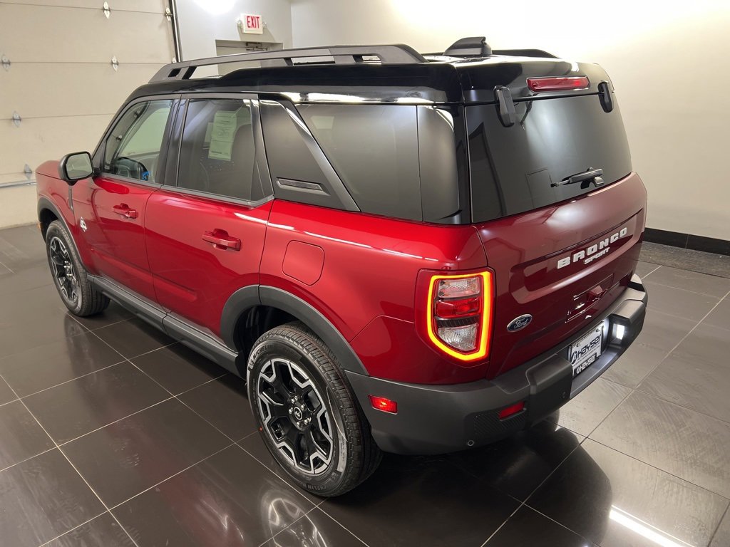 New 2025 Ford Bronco Sport Outer Banks w/ Outer Banks Tech Package+ image 4