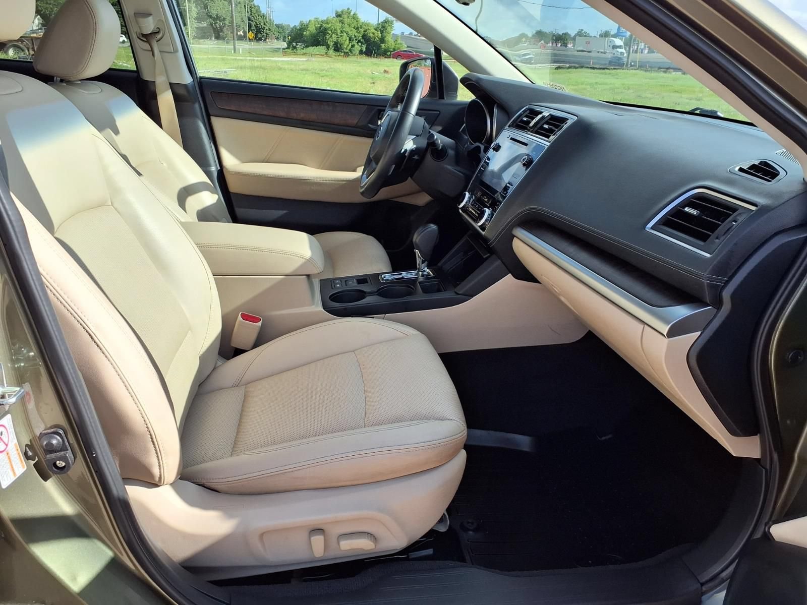 Used 2019 Subaru Outback 3.6R Limited w/ Popular Package #2 AWD/4WD image 20