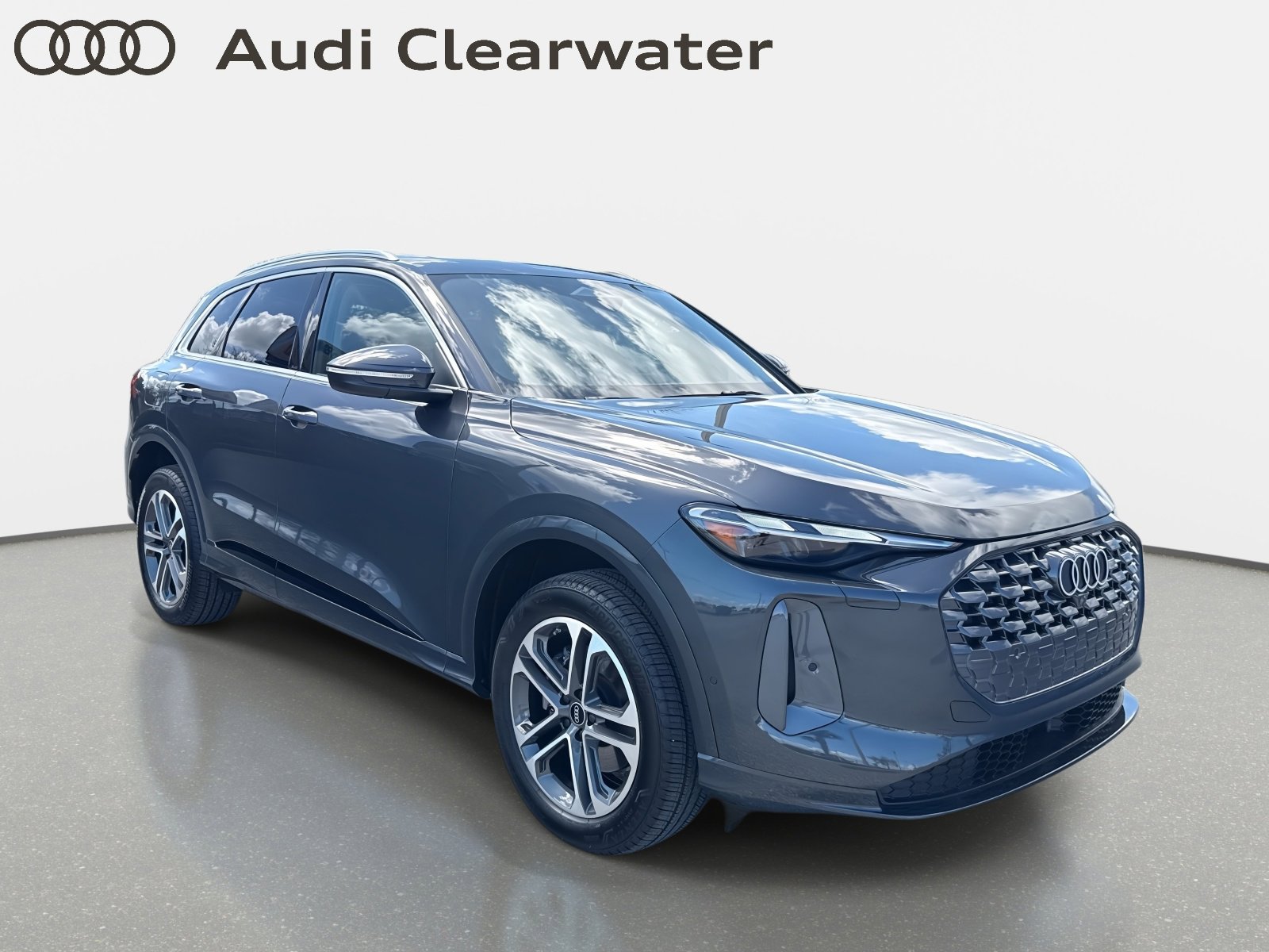 Used 2025 Audi Q5 Premium image 7