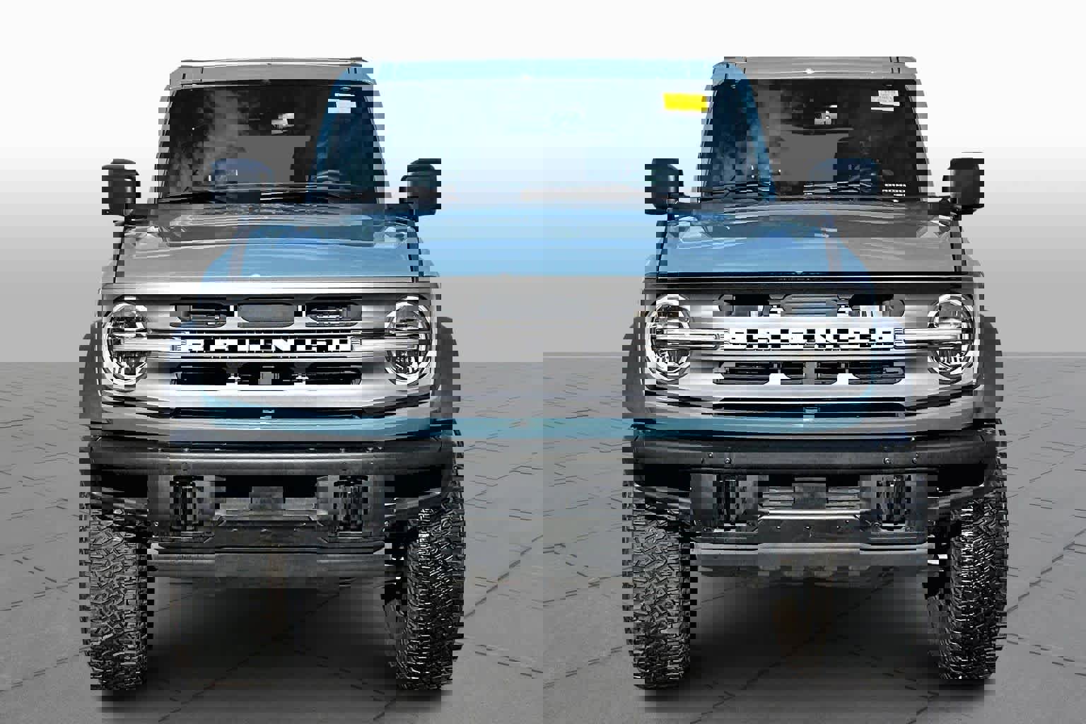 Used 2023 Ford Bronco Big Bend w/ Sasquatch Package image 3