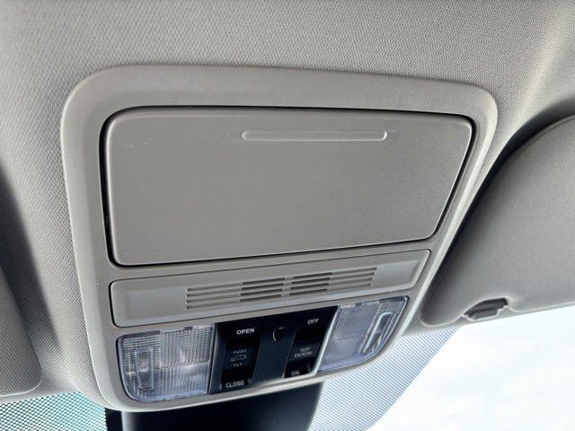 Certified 2026 Honda Odyssey Elite image 23