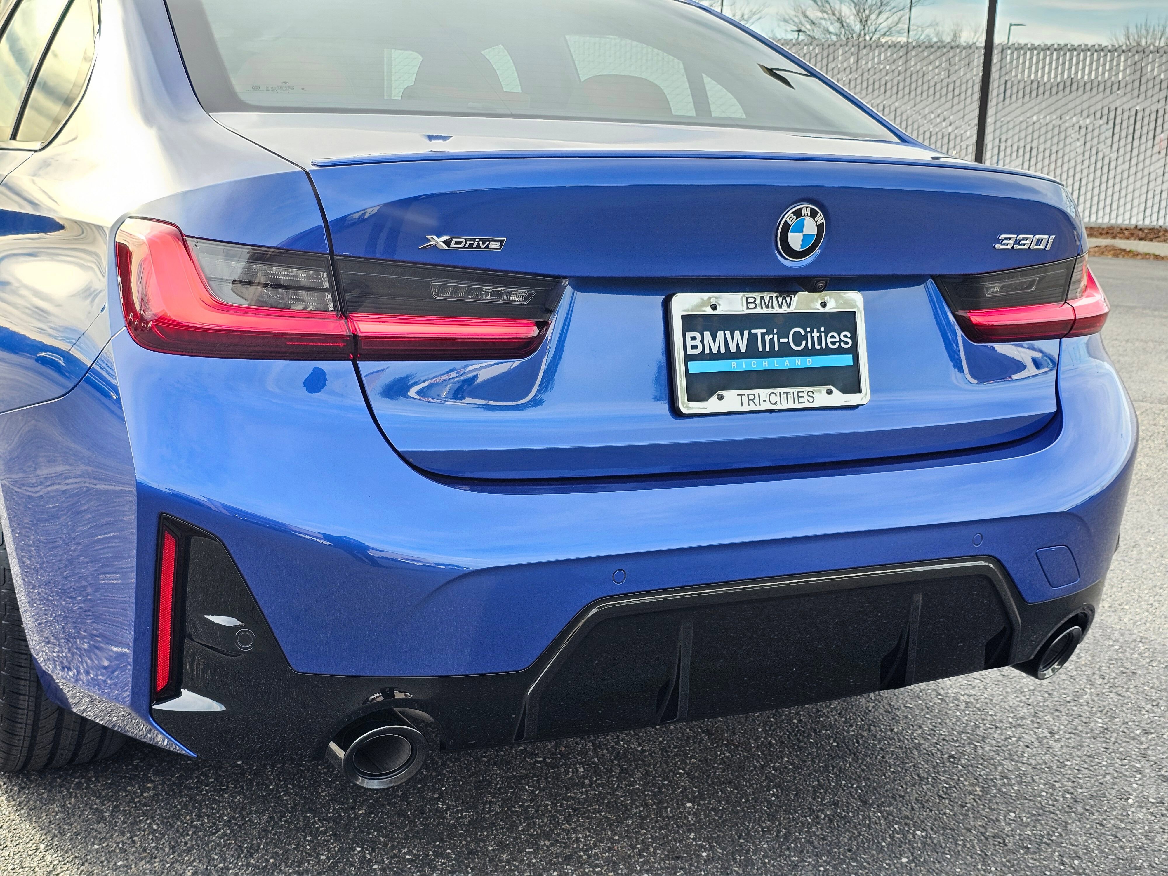 New 2026 BMW 330i xDrive Sedan w/ M Sport Package image 7