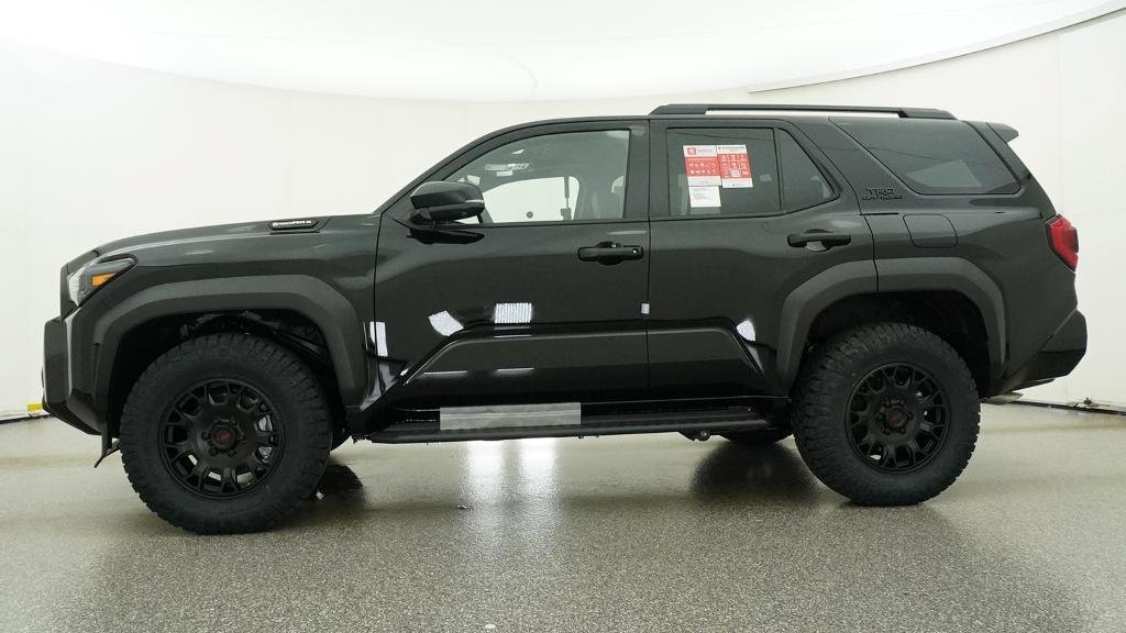 New 2026 Toyota 4Runner TRD Off-Road Premium AWD/4WD image 2