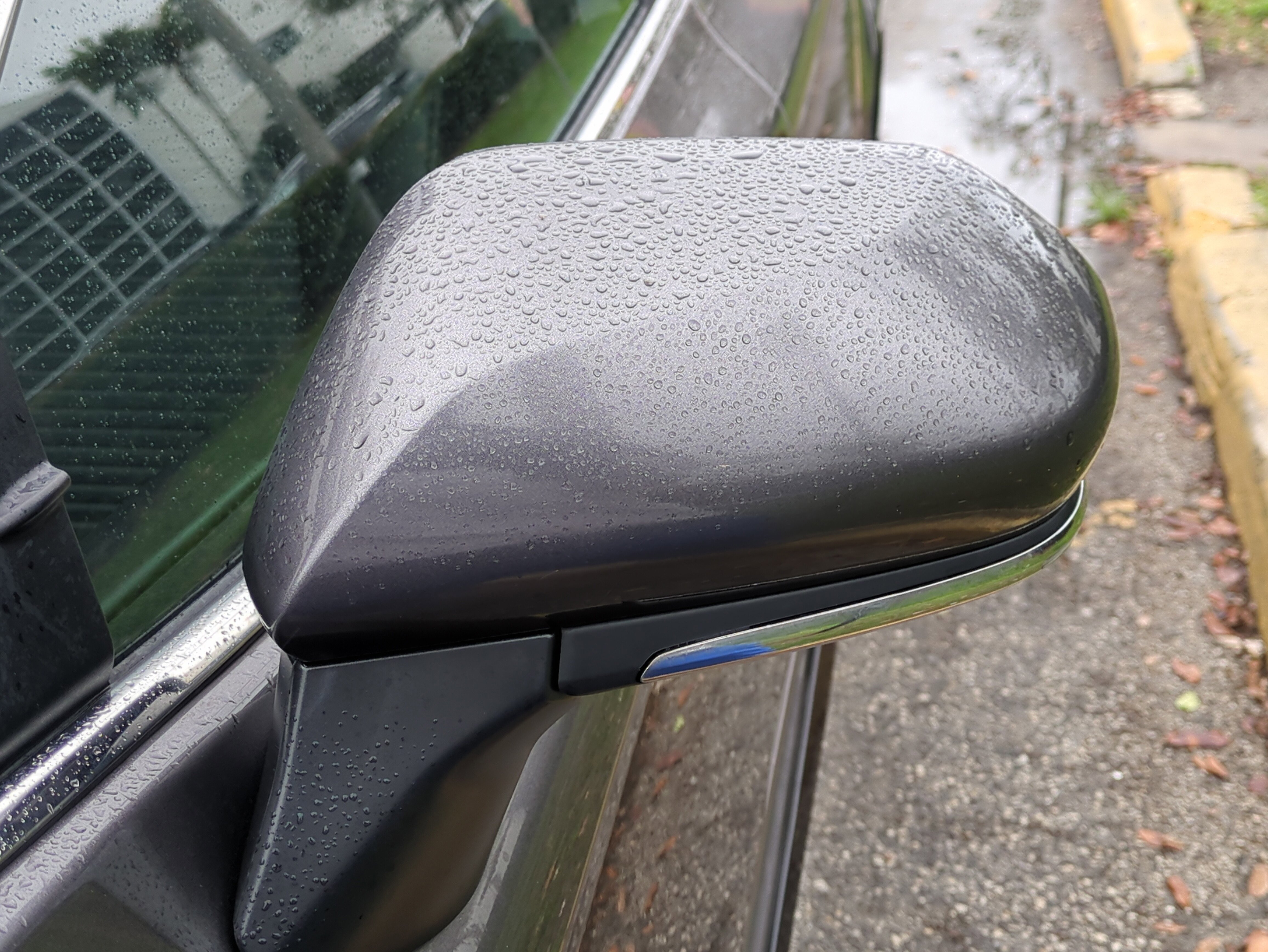 Used 2023 Toyota Camry SE image 12