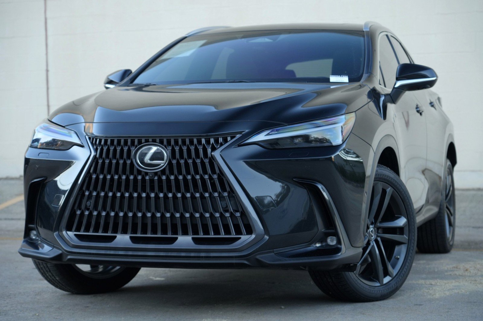 Used 2022 Lexus NX 450h+ AWD w/ Vision Package image 3
