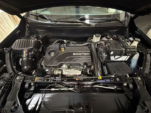 Used 2018 GMC Terrain SLT w/ Preferred Package image 26