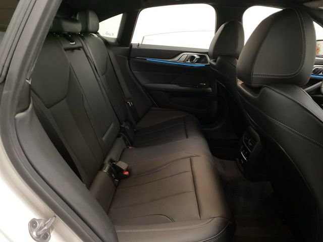 Used 2025 BMW 430i xDrive w/ Premium Package image 21