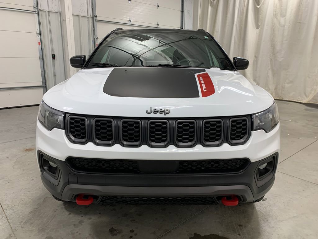 Used 2024 Jeep Compass Trailhawk image 26