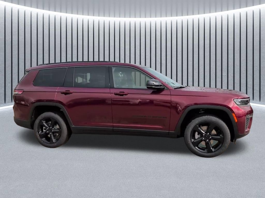 New 2026 Jeep Grand Cherokee L Limited AWD/4WD image 4