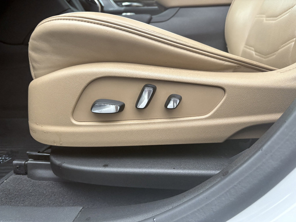 Used 2020 Cadillac XT6 Sport w/ Platinum Package image 20