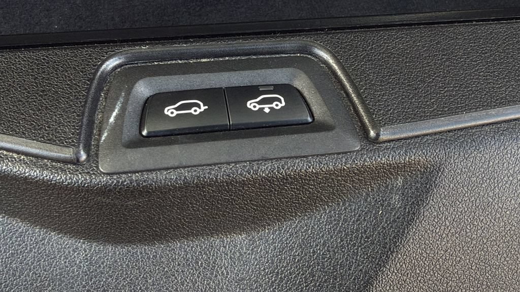 Used 2019 BMW X5 xDrive50i AWD/4WD image 8