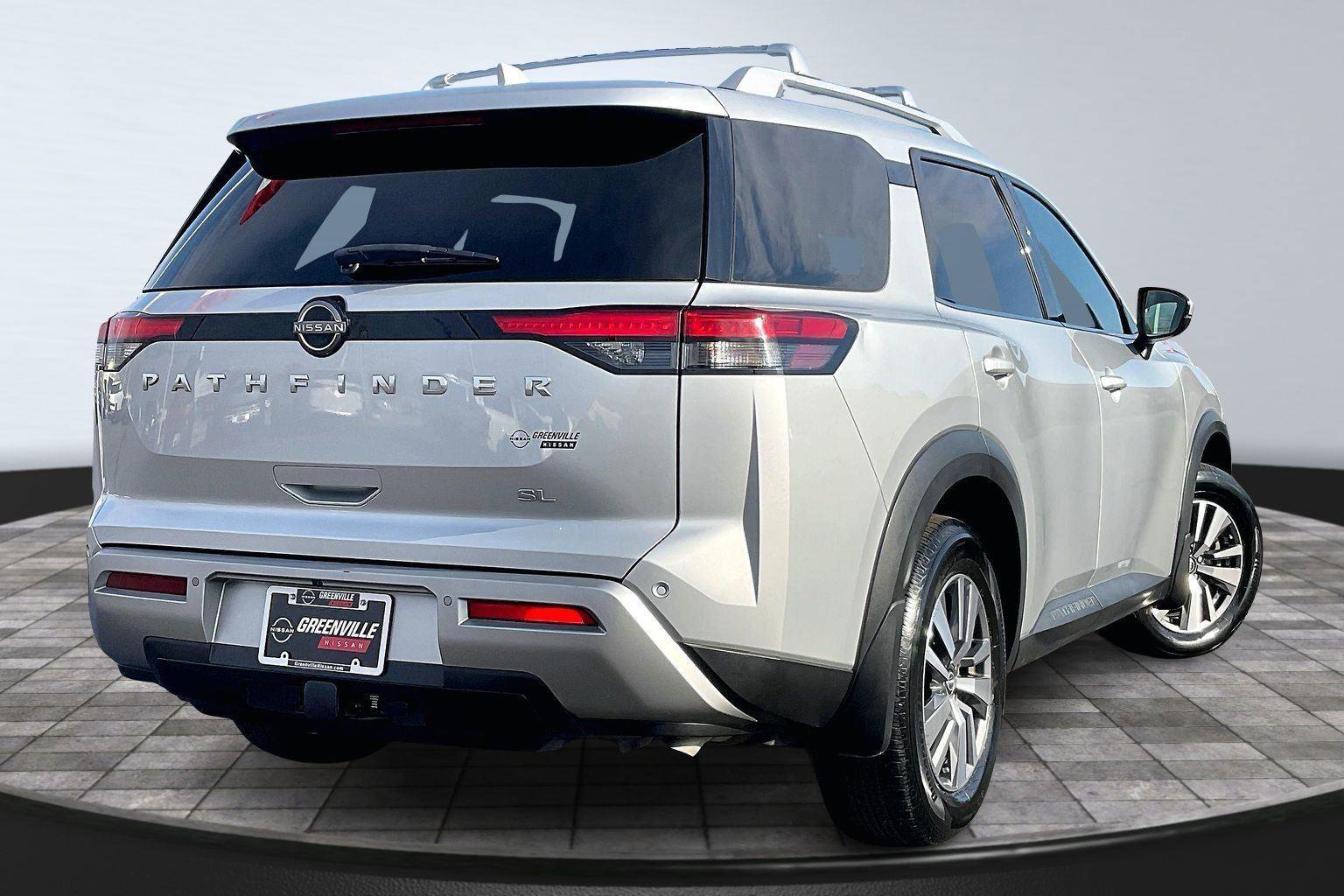 Certified 2022 Nissan Pathfinder SL image 13