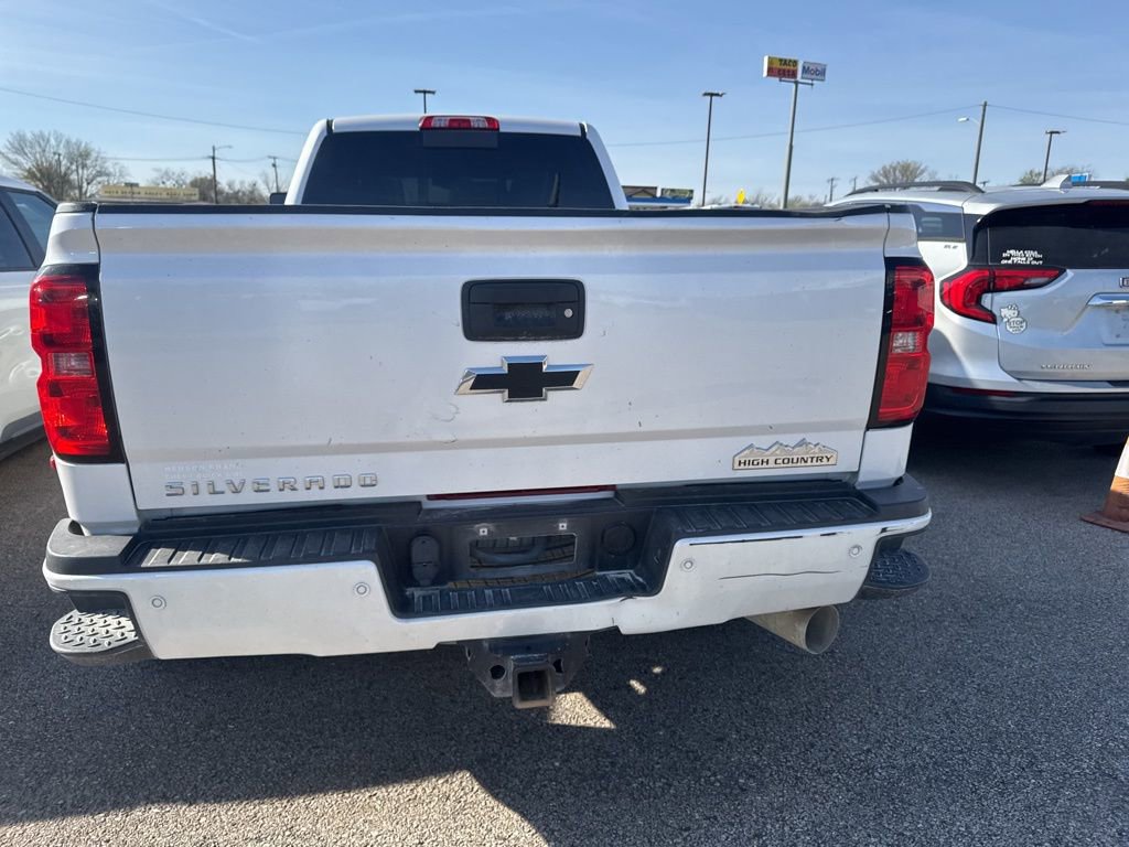 Used 2019 Chevrolet Silverado 3500 High Country w/ Duramax Plus Package image 5