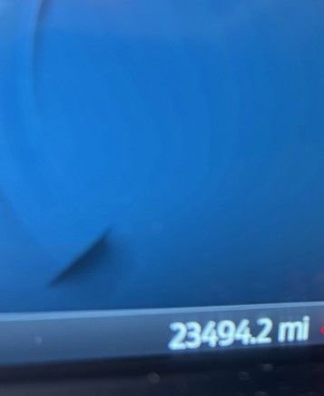 Used 2024 Ford F250 Platinum w/ FX4 Off-Road Package image 3