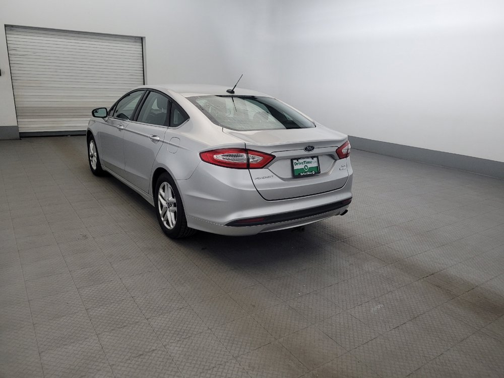 Used 2014 Ford Fusion SE FWD image 5