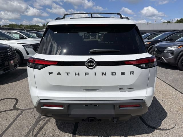 New 2026 Nissan Pathfinder SL w/ SL Premium Package (P04) AWD/4WD image 4