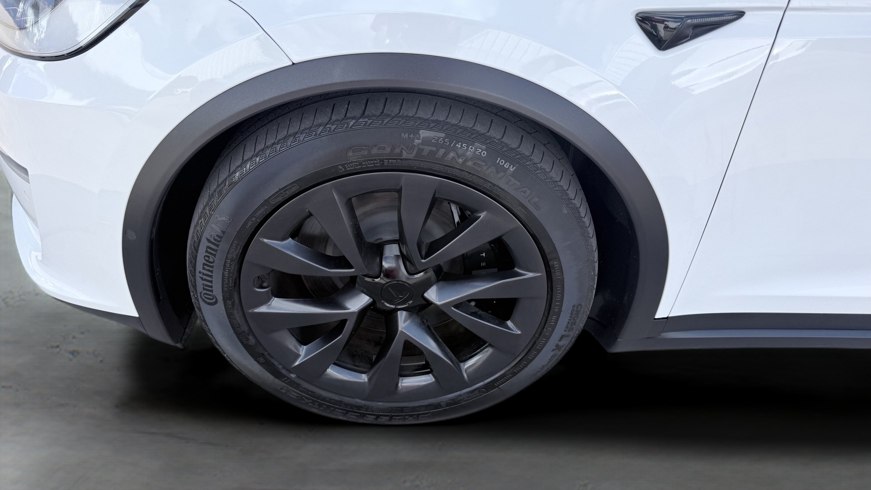 Used 2023 Tesla Model X AWD/4WD image 20