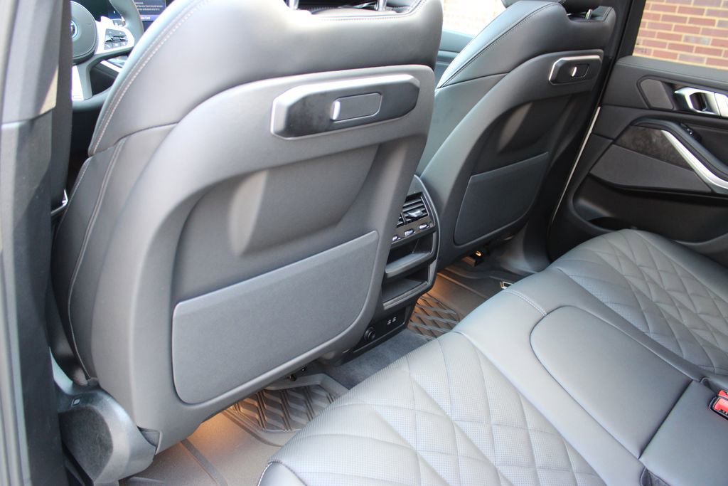 New 2026 BMW X5 xDrive50e w/ M Sport Package image 40