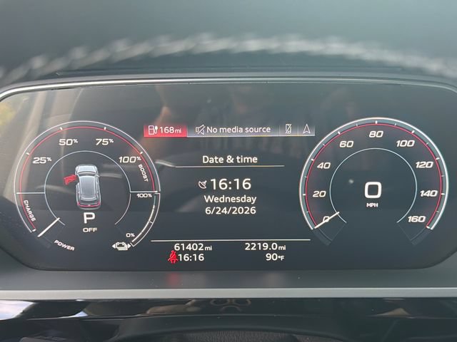 Used 2022 Audi e-tron Premium Plus AWD/4WD image 27