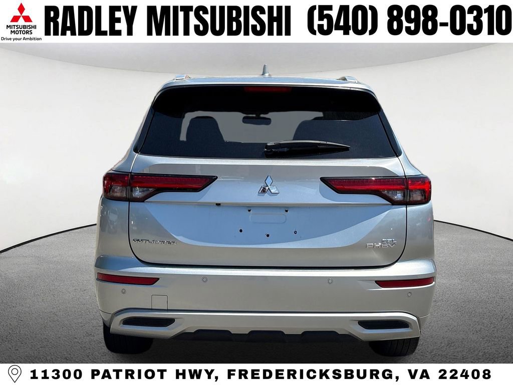 Used 2023 Mitsubishi Outlander SEL AWD/4WD image 19