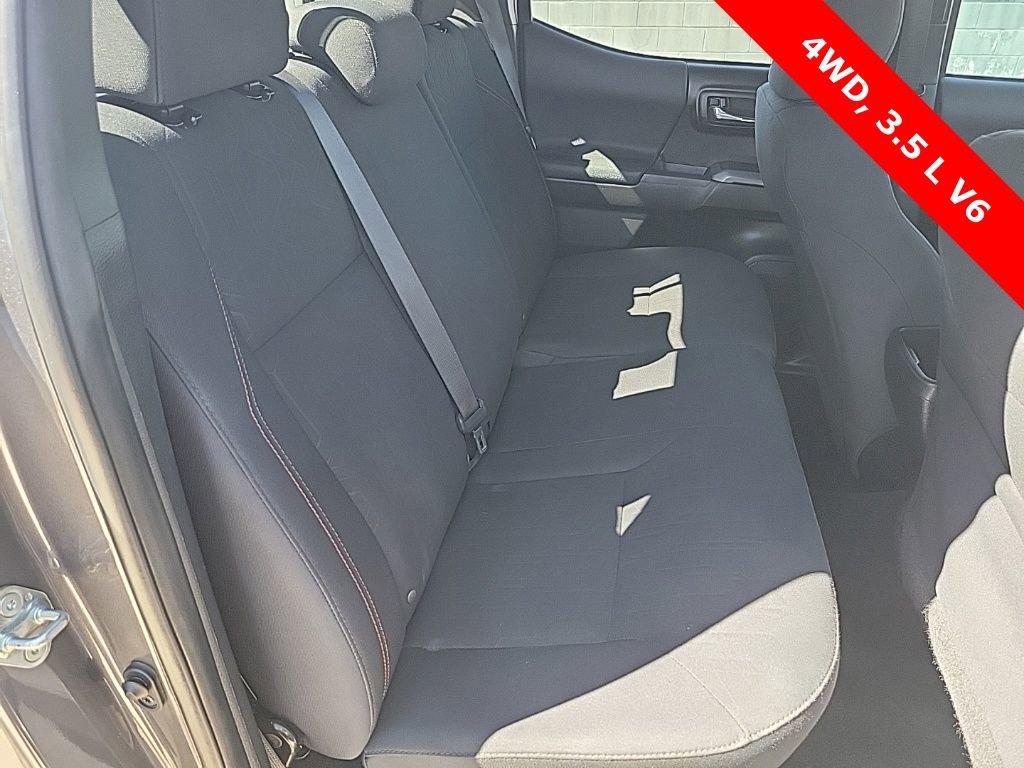 Used 2020 Toyota Tacoma TRD Sport image 34