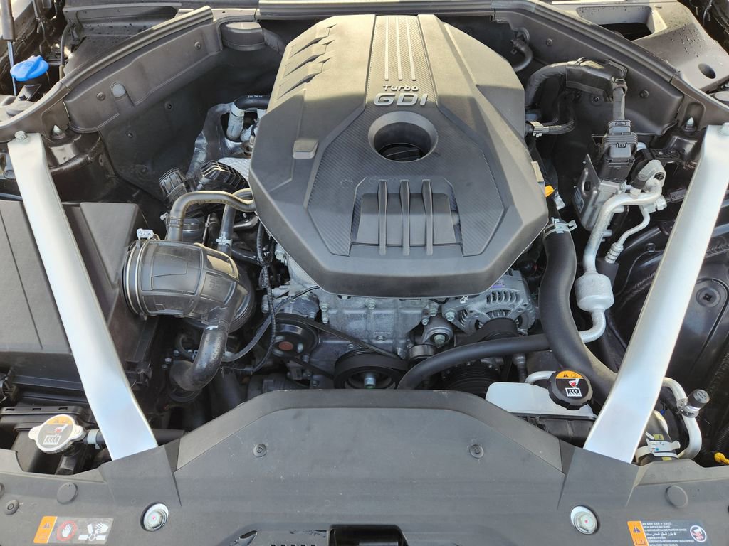 Used 2023 Genesis G70 2.0T AWD/4WD image 36