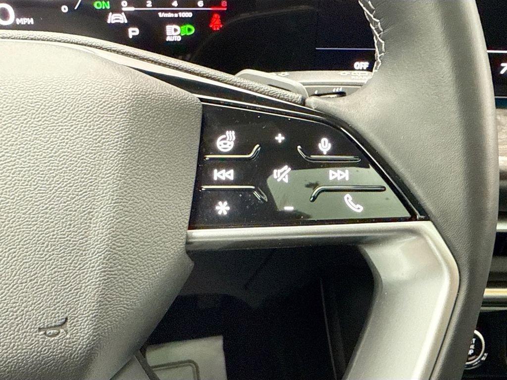 Used 2025 Audi Q5 Premium Plus w/ Premium Plus image 12