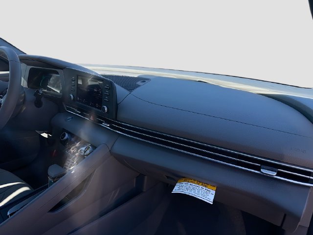 Certified 2026 Hyundai Elantra Sport FWD image 29